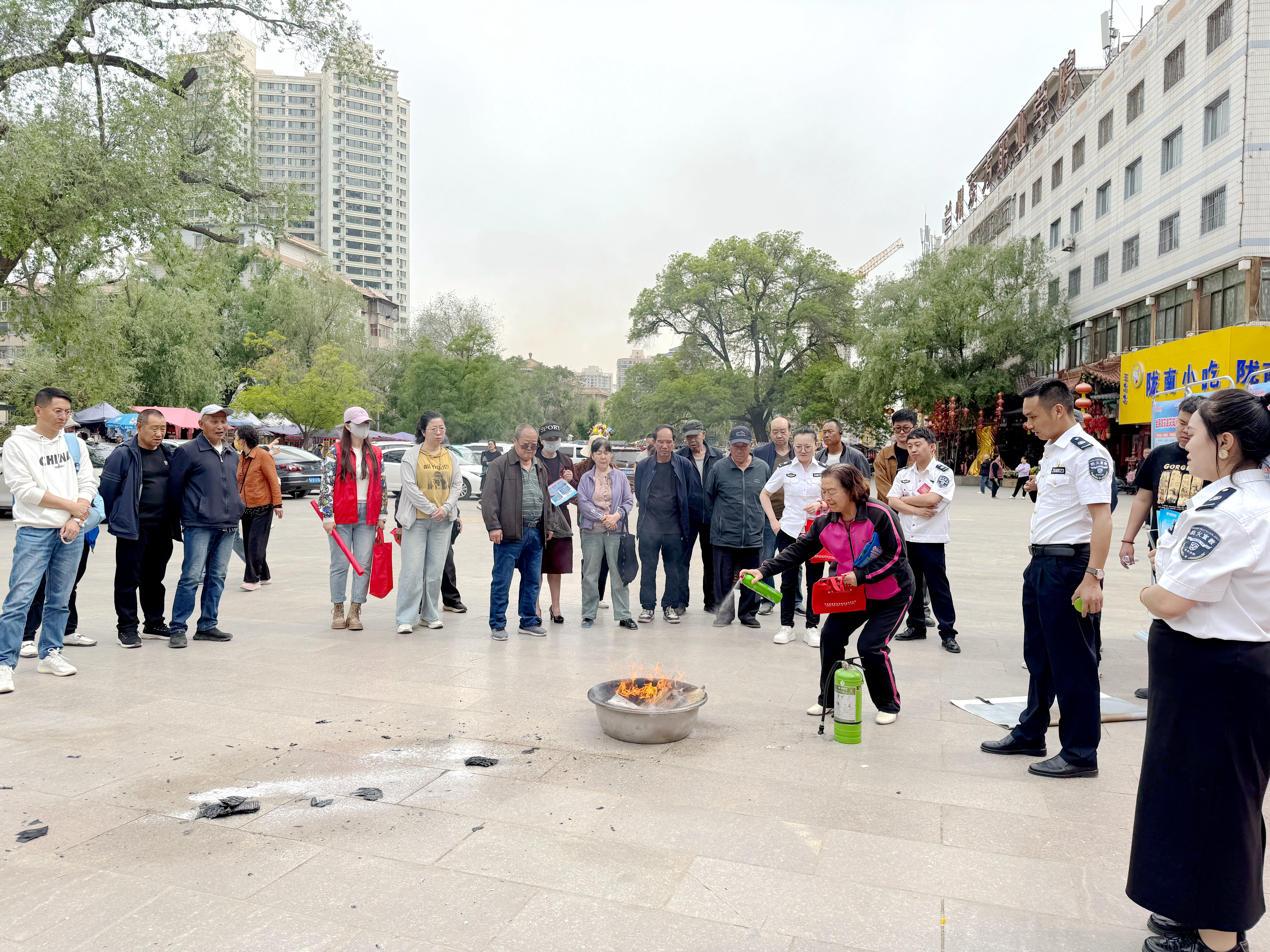 人人講安全、個個會應(yīng)急丨政安消防“2025年防災(zāi)減災(zāi)宣傳活動”精彩瞬間