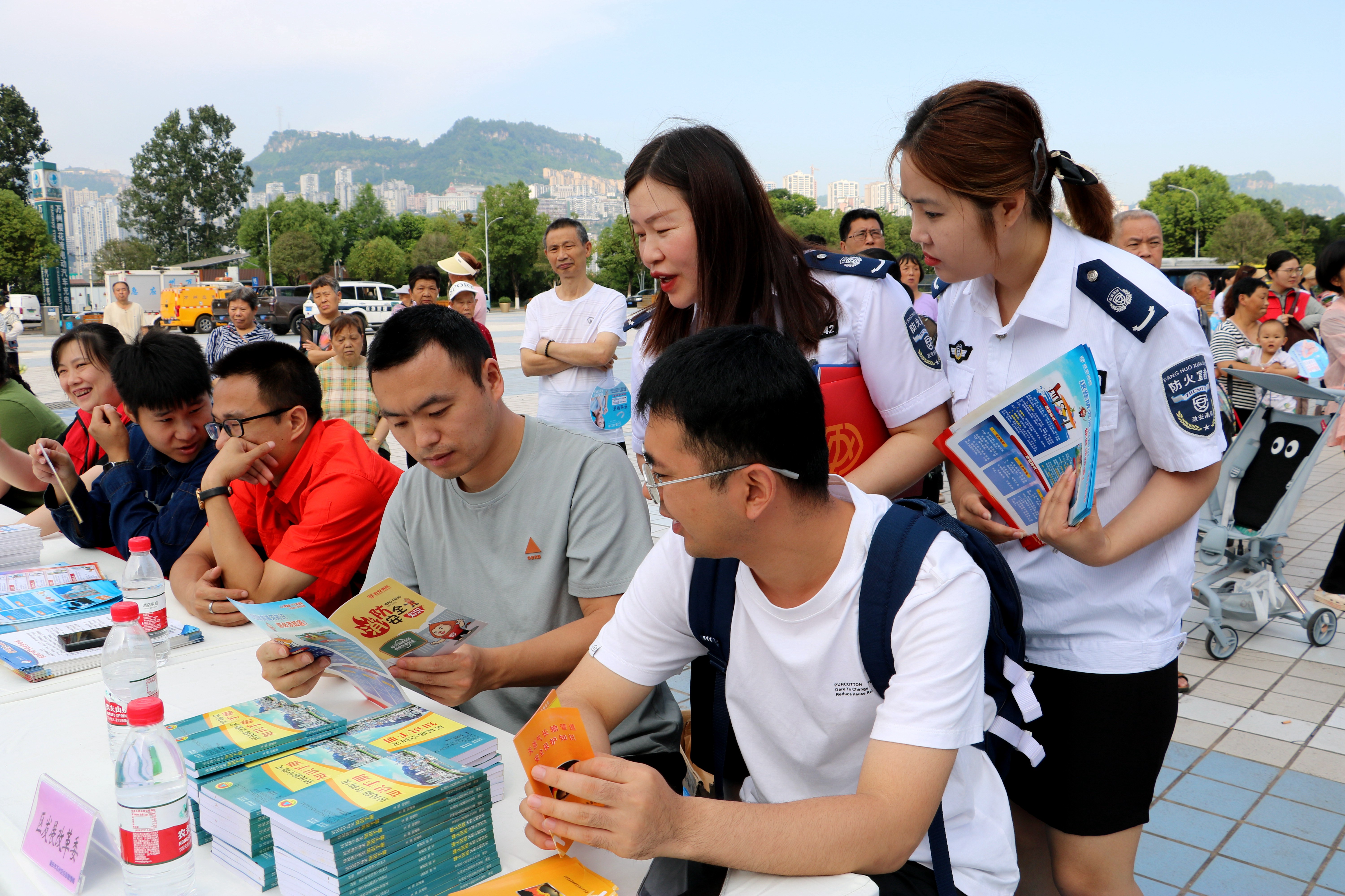 “政”為初心 “安”為使命 丨安全生產月 政安在行動 “政”為初心 “安”為使命 丨安全生產月 政安在行動